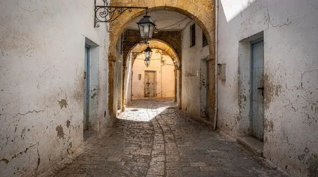 A walking route through the medina of Tunis